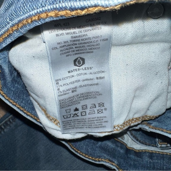 Levi’s Men’s Signature Gold Blue Jeans Size 38x32 - Picture 5 of 6